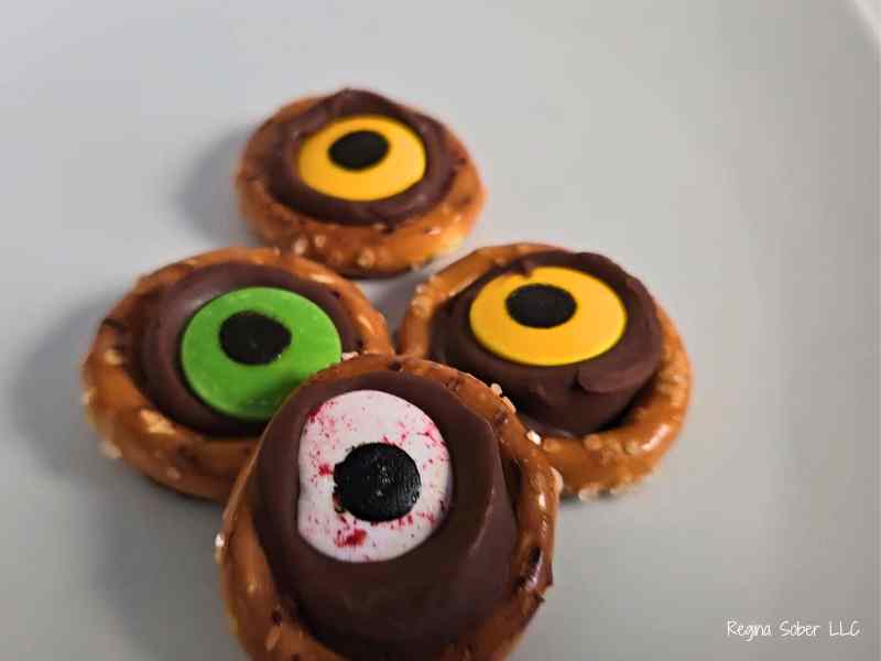 Halloween Eye Ball Treat
