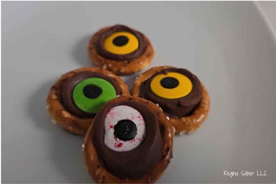 Halloween Eye Ball Treat