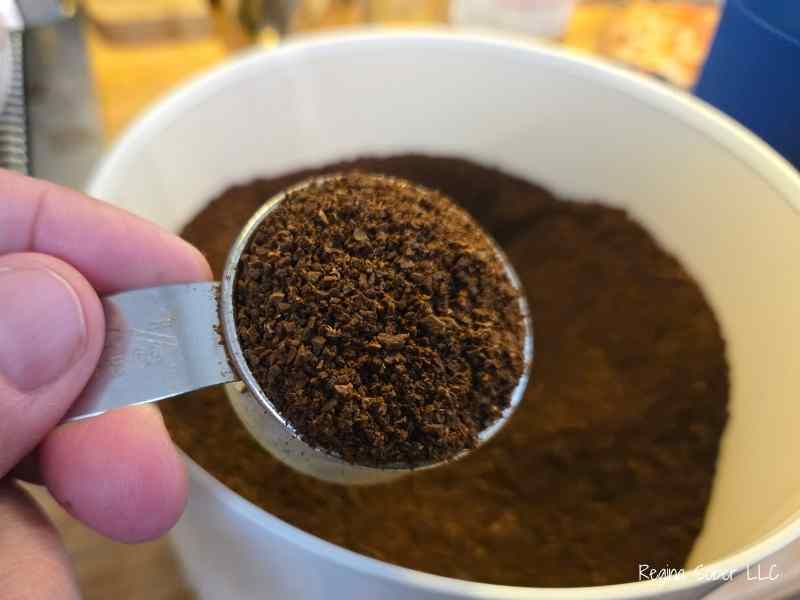measure your coffee grounds for a perfect cup of coffee