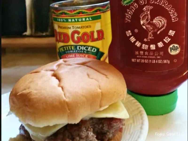 Red Gold Sriracha mayo sauce makes your burger better!