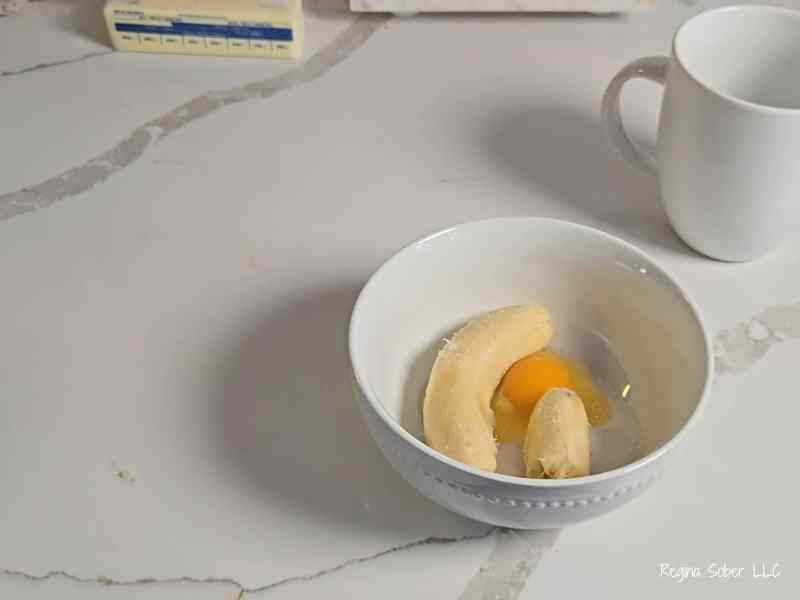 banana eggs and sugar