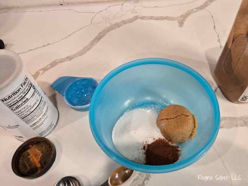 Mixing the peach seasonings together