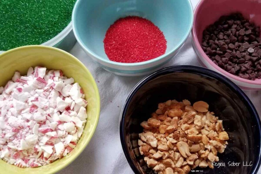 toppings in bowls for cookies