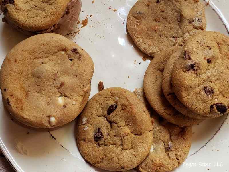 soft baked cookies for ice cream sandwiches
