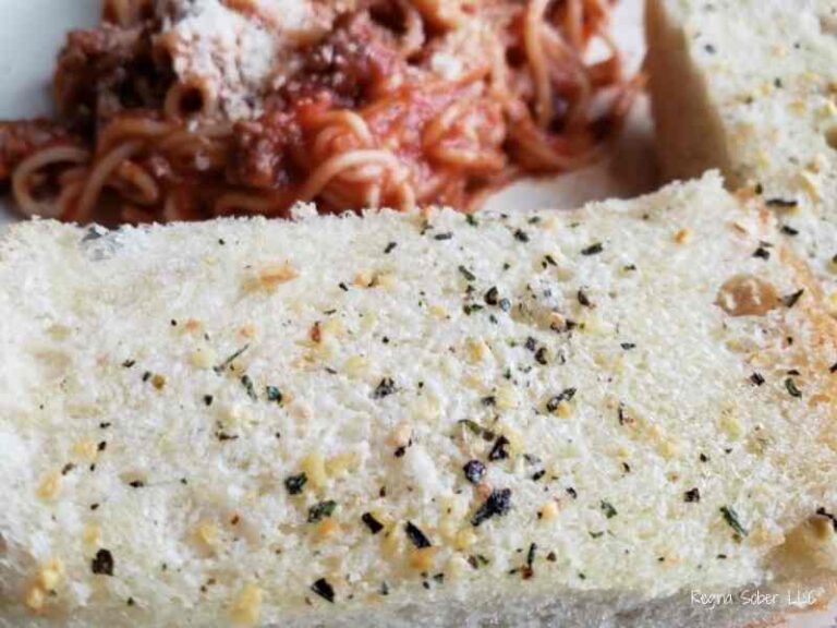 homemade garlic butter for garlic bread