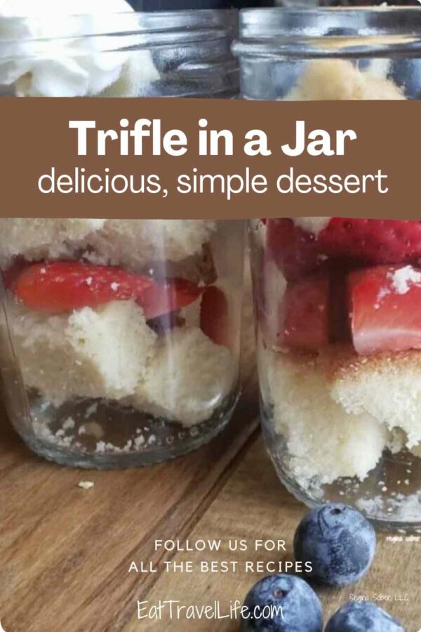Looking for a easy recipe to bring to parties this Summer? You need to check out this easy berry trifle recipe. Fruit, cake and lots of yummy bites.
