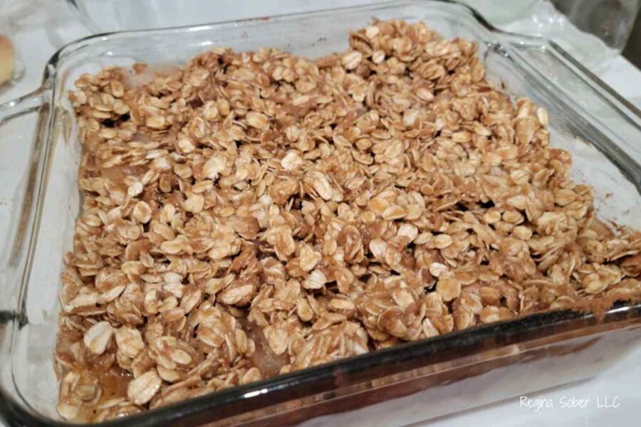 apple crisp in pan before cooking