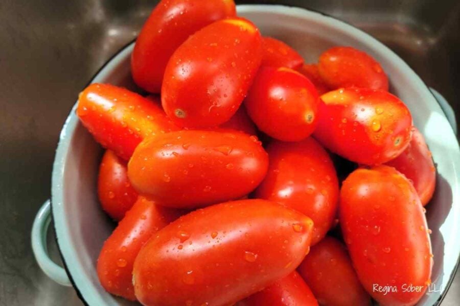 washed tomatoes