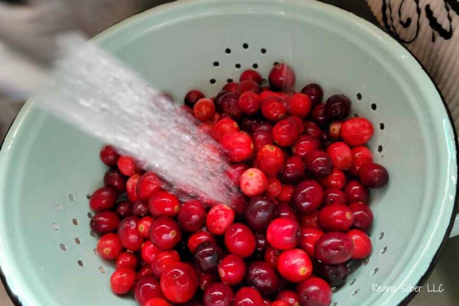 washed fresh cranberries