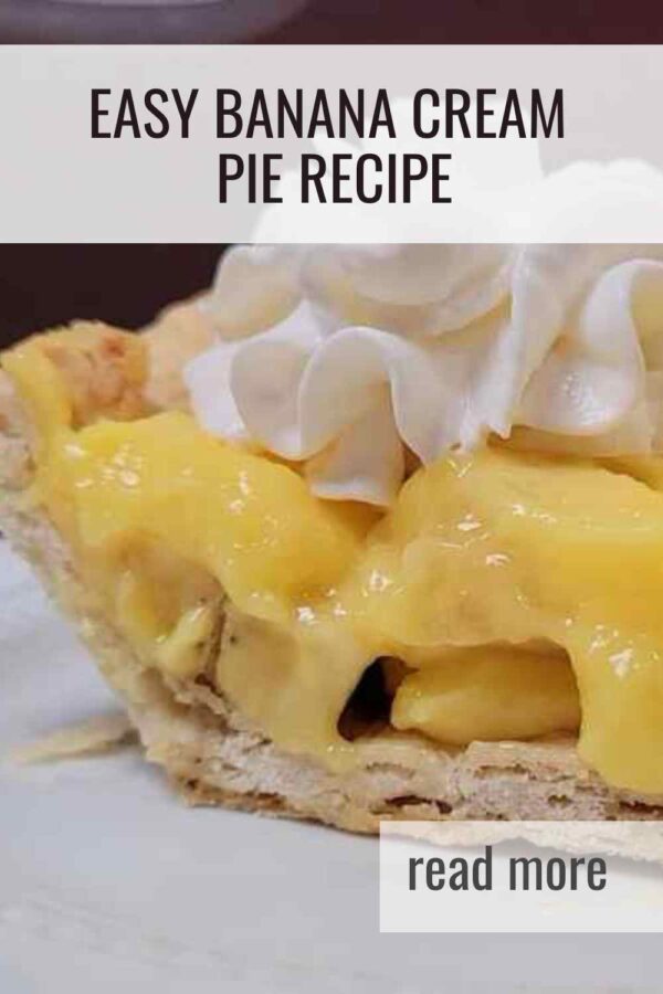 Creamy, quick, and family-friendly — this banana cream pie with pudding and whipped cream is the perfect chilled dessert for gatherings.