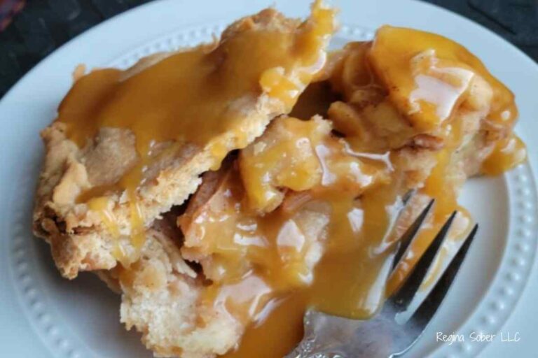 slice caramel apple pie