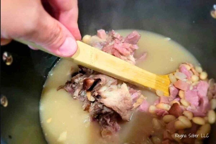 ham bone with navy beans (great northern beans)
