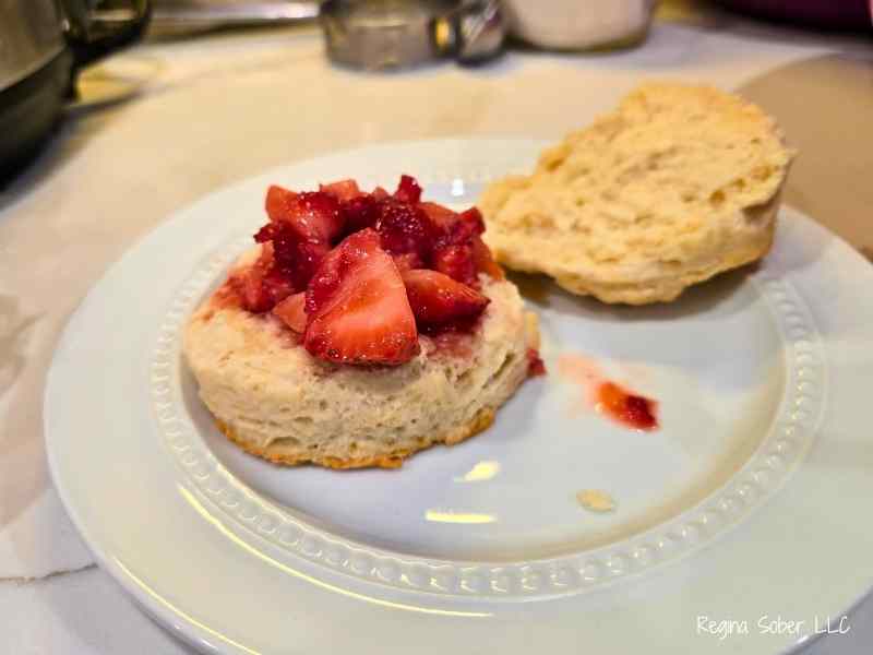 fill the biscuit with strawberries and some strawberry juice to let the flavors sink into the biscuit
