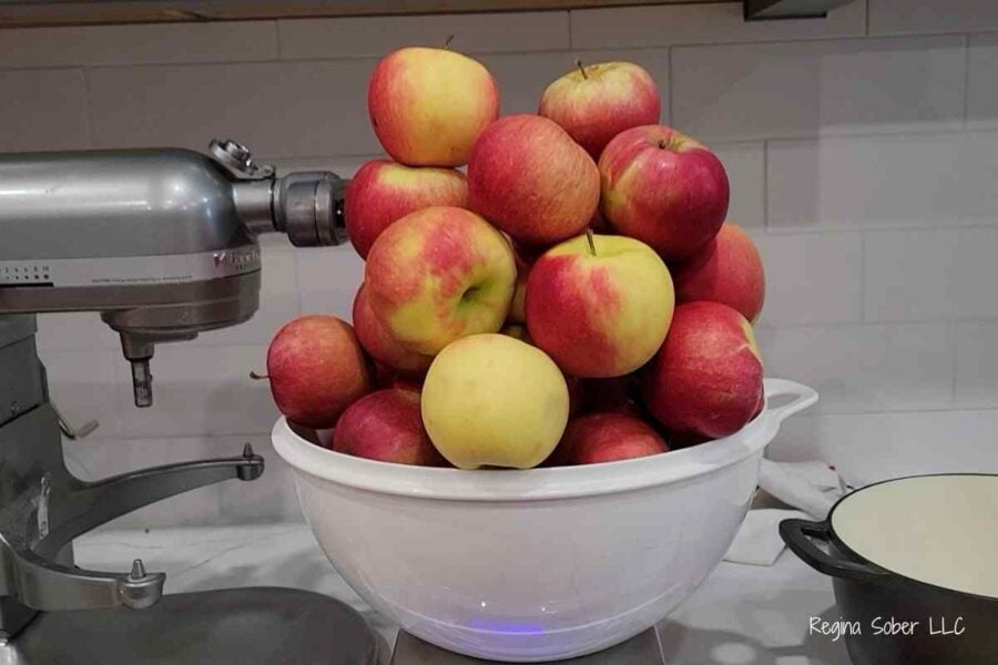 12 pounds of fresh apples