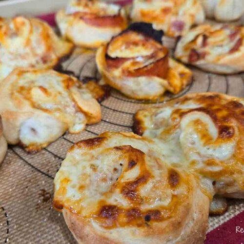 pizza rolls oven baked don't take long to bake at 400F