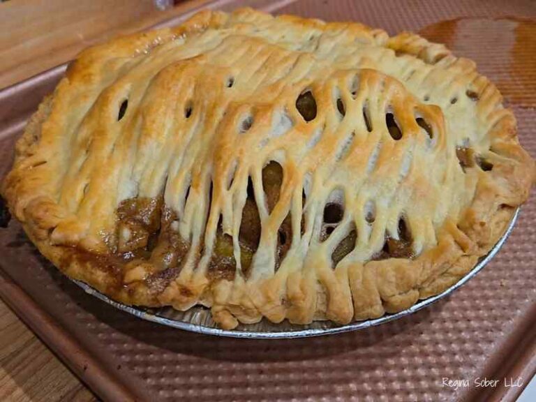 mock apple zucchini pie