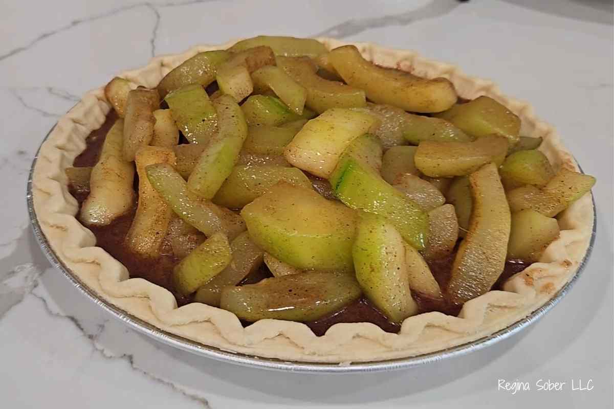 pie crust filled with zucchini