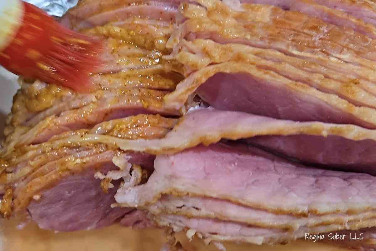 getting glaze between slices of ham