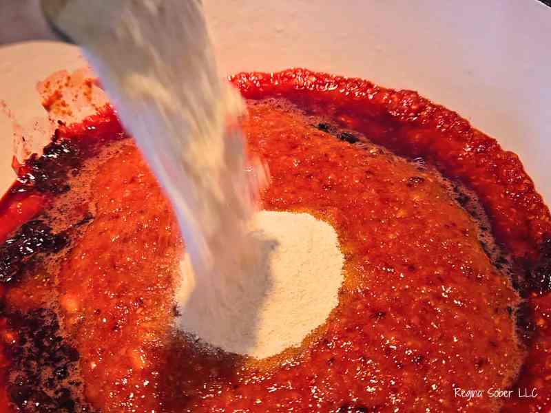 pectin into mixed berries
