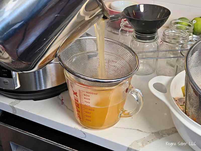 fine wire mesh strainer chicken stock