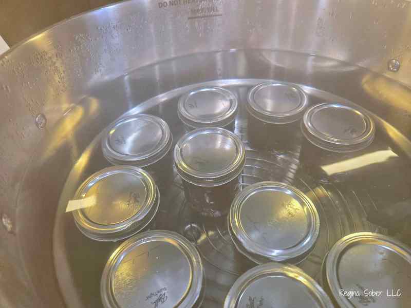 boiling water canner of jam