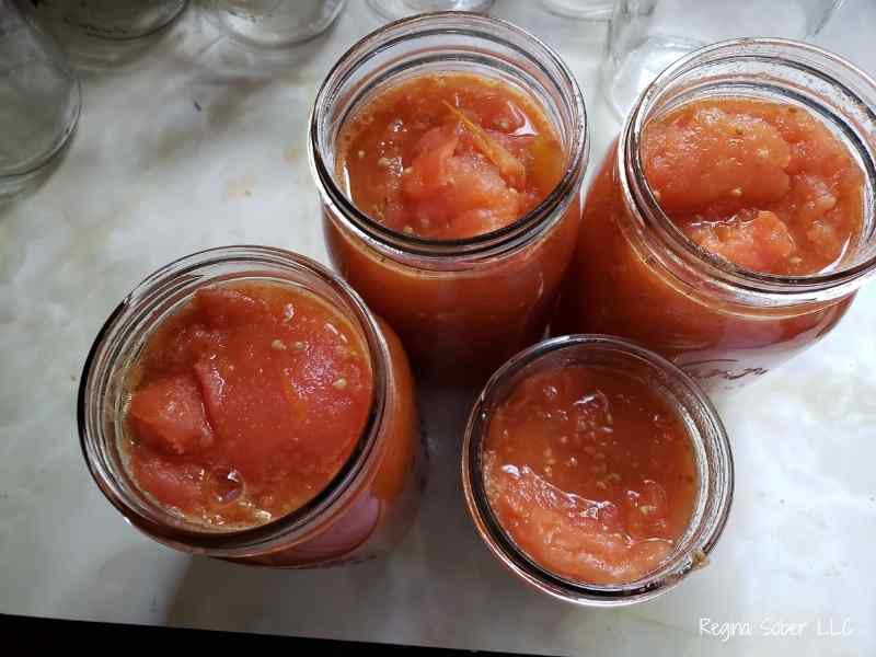 jarred tomatoes that ar crushed and ready to be processed